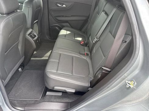 Used 2024 Chevrolet Blazer LT FWD image 11