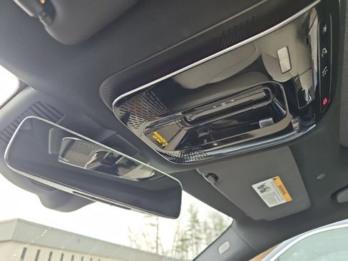 Used 2022 Mercedes-Benz C 300 4MATIC Sedan image 21