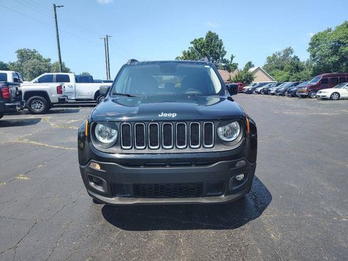 Used 2015 Jeep Renegade Latitude w/ Cold Weather Group II AWD/4WD image 1