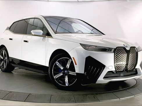 Certified 2023 BMW iX xDrive50 w/ Premium Package AWD/4WD image 1