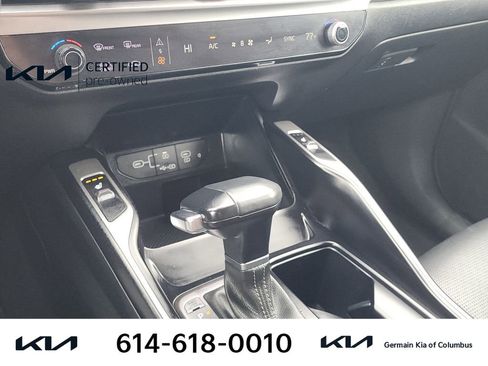 Certified 2024 Kia Sorento S image 25