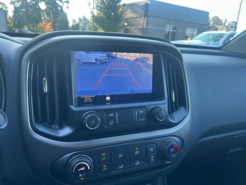 Used 2021 Chevrolet Colorado Z71 image 19