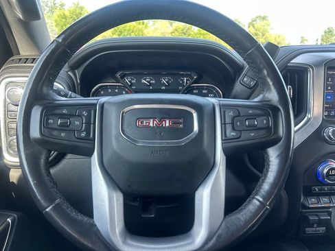 Used 2021 GMC Sierra 1500 SLT w/ SLT Premium Plus Package AWD/4WD image 15