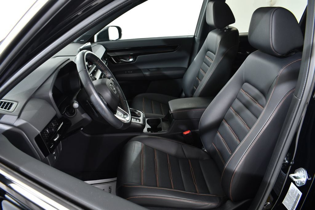 Used 2023 Honda CR-V Sport Touring image 6
