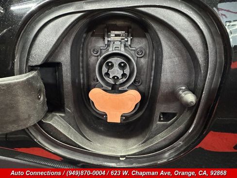 Used 2017 Chevrolet Bolt Premier w/ Driver Confidence II Package image 29