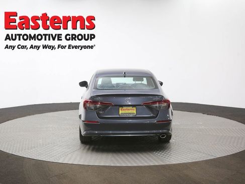 Used 2025 Honda Civic Sport image 34