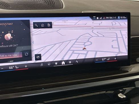 Used 2024 BMW X5 sDrive40i w/ Premium Package image 31