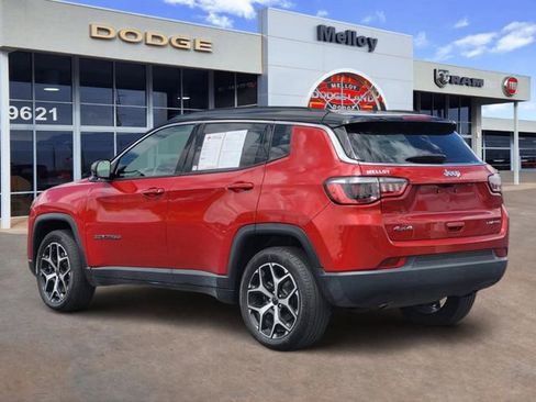Certified 2025 Jeep Compass Limited AWD/4WD image 3