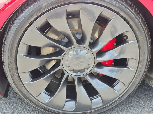 Used 2023 Tesla Model 3 Performance AWD/4WD image 13