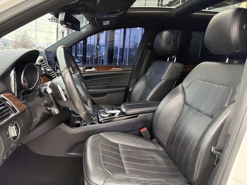 Used 2018 Mercedes-Benz GLS 450 4MATIC image 11