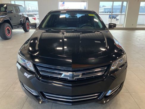 Used 2016 Chevrolet Impala LT image 2