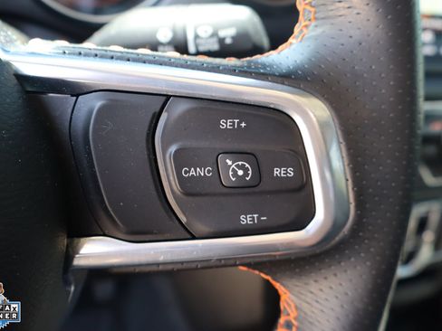 Used 2023 Jeep Gladiator Mojave w/ Trailer Tow Package AWD/4WD image 16
