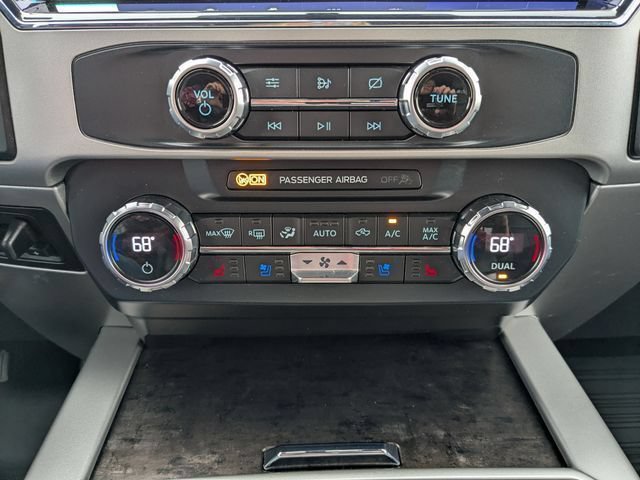 Used 2022 Ford F250 Lariat w/ Chrome Package AWD/4WD image 5