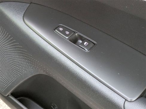 Used 2024 Kia Forte LXS image 35