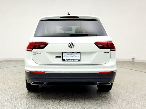 Used 2020 Volkswagen Tiguan SEL AWD/4WD image 6