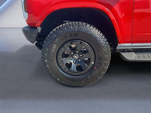 New 2025 Ford Bronco Stroppe Edition image 25