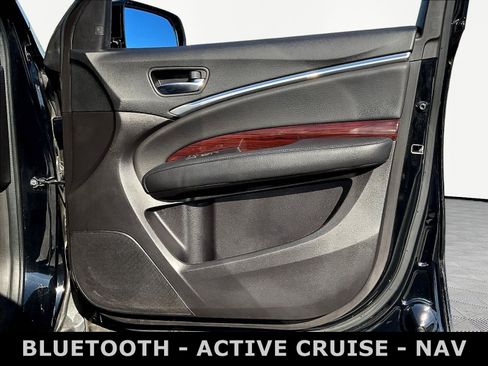 Used 2016 Acura MDX w/ Technology Package AWD/4WD image 29