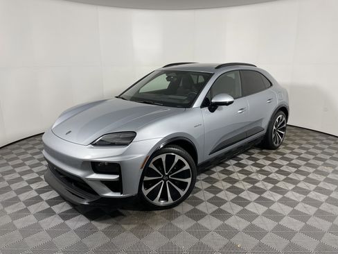 Used 2024 Porsche Macan Turbo Electric AWD/4WD image 1