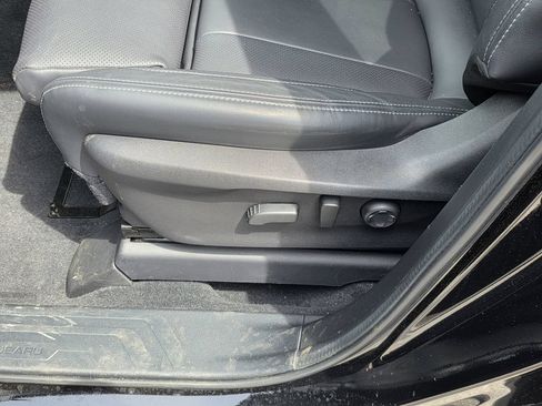 Certified 2023 Subaru Ascent Limited AWD/4WD image 18