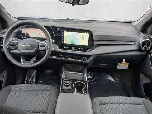 New 2026 Chevrolet Equinox LT FWD image 15