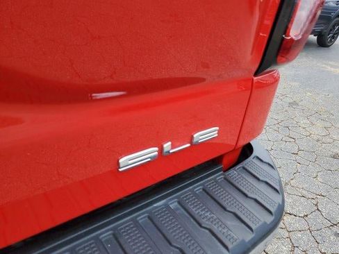 Used 2024 GMC Sierra 1500 SLE AWD/4WD image 6