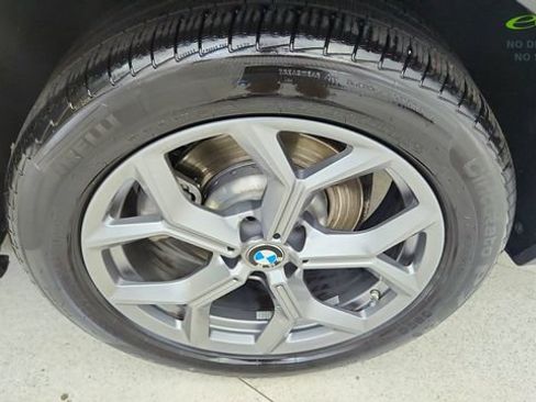 Used 2025 BMW X4 xDrive30i AWD/4WD image 63