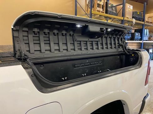 Certified 2021 RAM 1500 Limited image 28