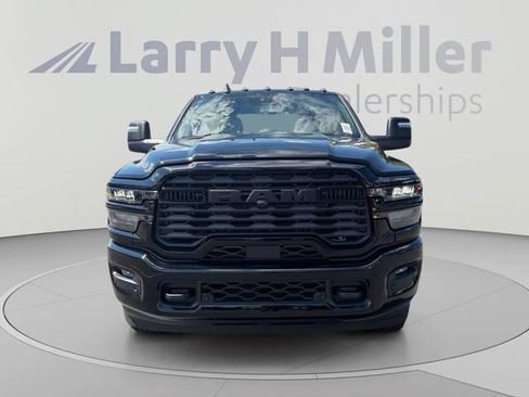 New 2026 RAM 3500 Big Horn AWD/4WD image 8