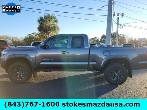 Used 2022 Toyota Tacoma SR5 image 10