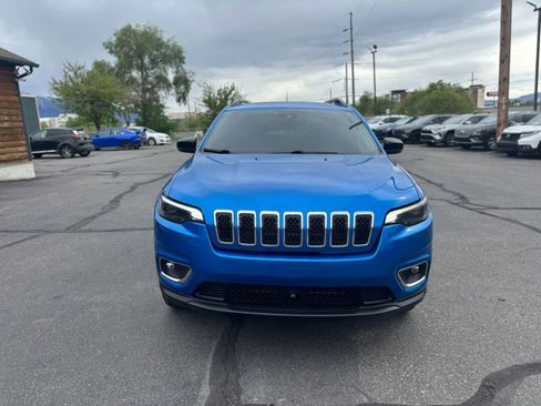 Used 2022 Jeep Cherokee Limited image 2