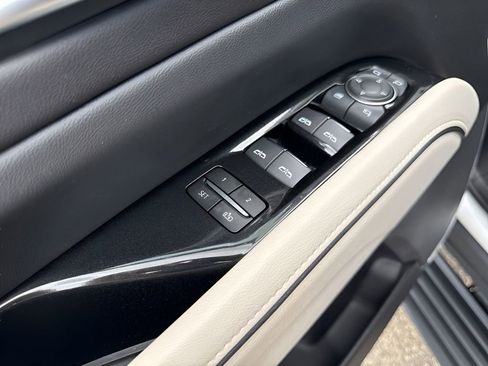 Used 2024 Cadillac Escalade Sport w/ LPO, ONYX Package AWD/4WD image 11