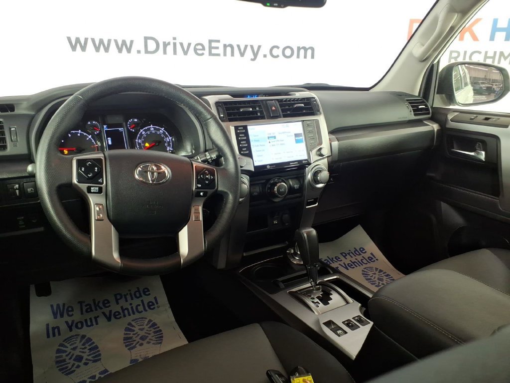 Used 2024 Toyota 4Runner SR5 Premium w/ Moonroof Package AWD/4WD image 10
