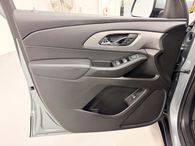 Certified 2024 Chevrolet Traverse LT AWD/4WD image 18