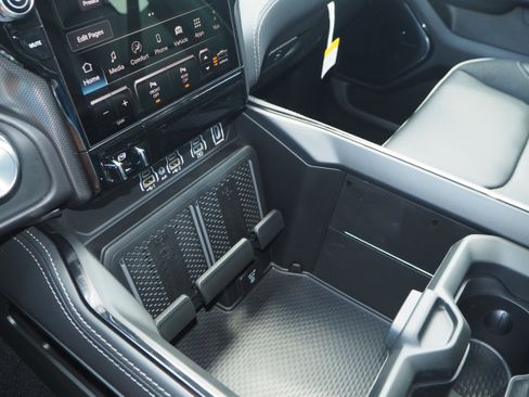 New 2026 RAM 1500 Limited image 21