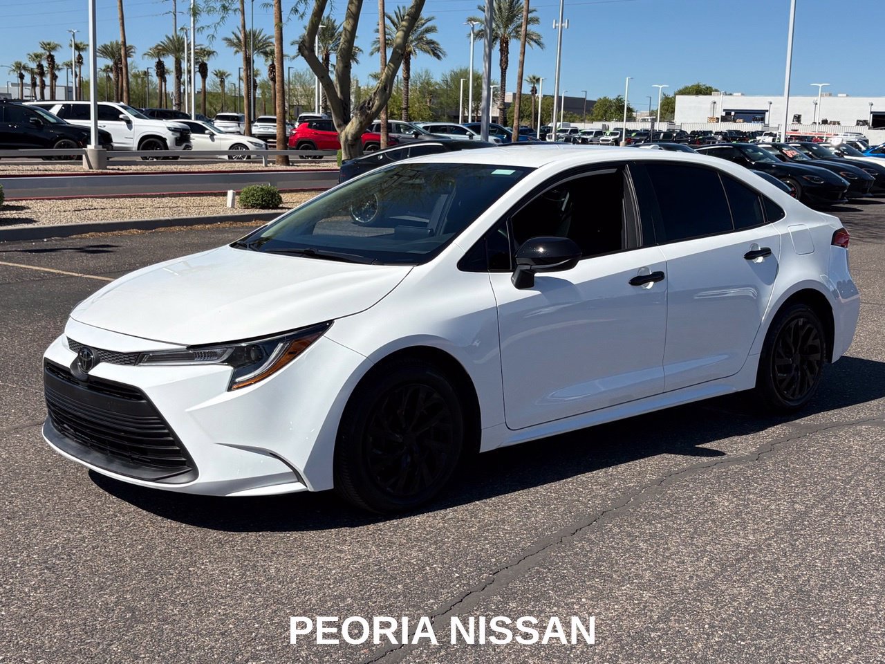 Used 2024 Toyota Corolla LE FWD image 2