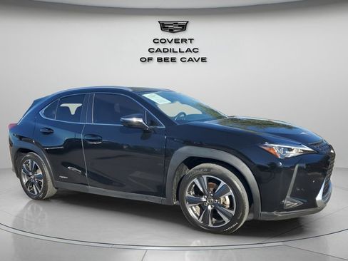 Used 2021 Lexus UX 250h image 1