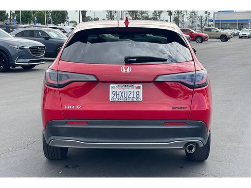 Used 2024 Honda HR-V Sport image 4