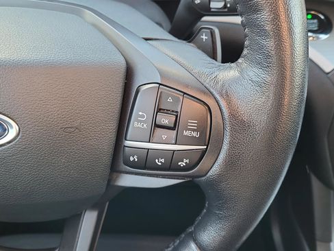 Certified 2020 Ford Explorer XLT image 11