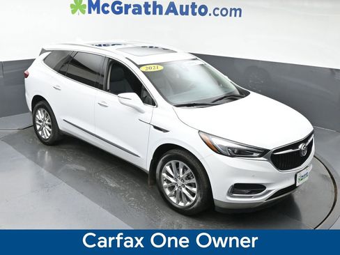 Used 2021 Buick Enclave Premium w/ Sun and Sites Package image 3