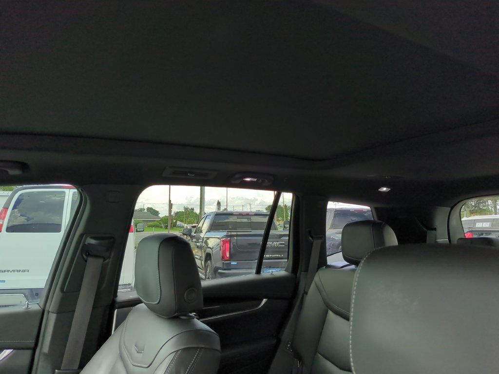 Used 2024 Cadillac XT6 Sport AWD/4WD image 28