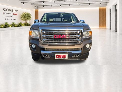 Used 2016 GMC Canyon SLT w/ Driver Alert Package AWD/4WD image 3
