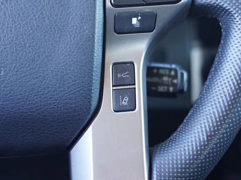 Used 2023 Toyota Tacoma TRD Off-Road image 26