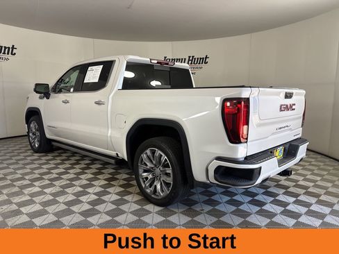 Used 2025 GMC Sierra 1500 Denali w/ Denali Reserve Package AWD/4WD image 7