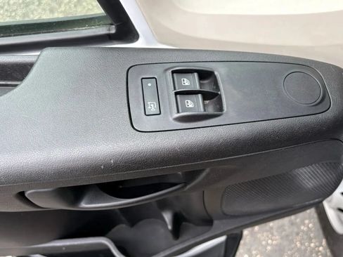Used 2018 RAM ProMaster 2500 FWD image 17