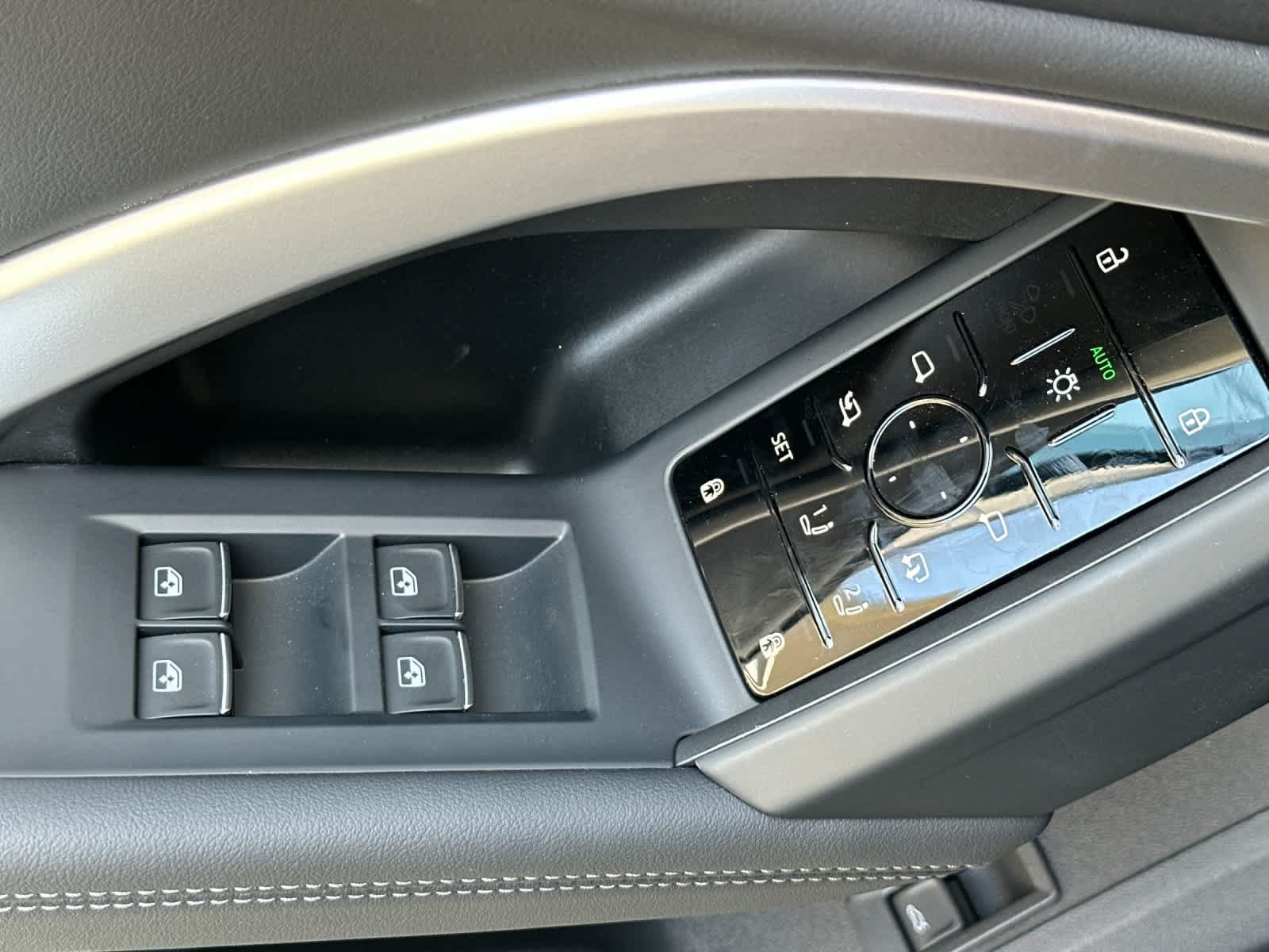 New 2026 Audi Q5 Premium Plus AWD/4WD image 13