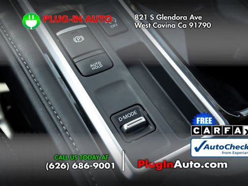 Used 2025 Nissan Pathfinder SV FWD image 25