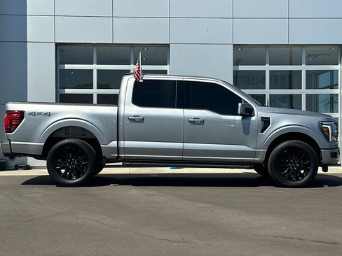 Used 2025 Ford F150 Lariat w/ Equipment Group 501A Mid AWD/4WD image 3