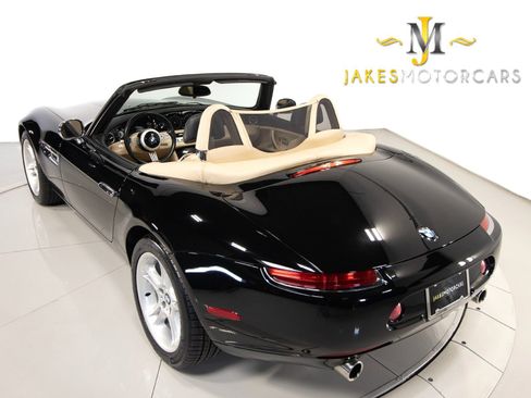 Used 2000 BMW Z8 RWD image 7