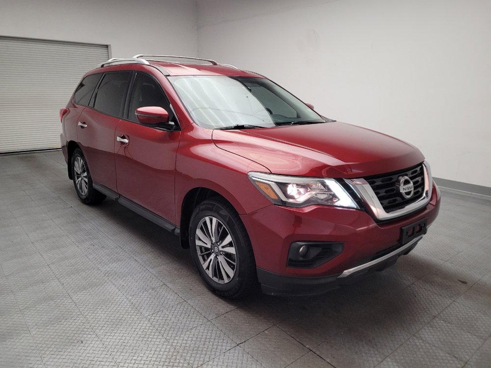 Used 2020 Nissan Pathfinder SV FWD image 13