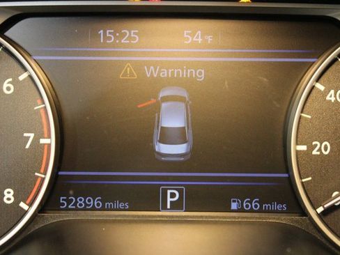 Used 2020 Nissan Altima 2.5 SV image 21